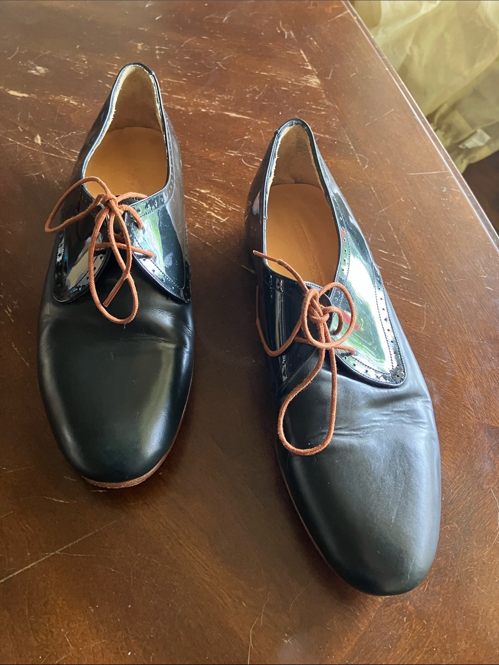 Women’s Black Lace-Up Patent Trim Flats with Brown Laces